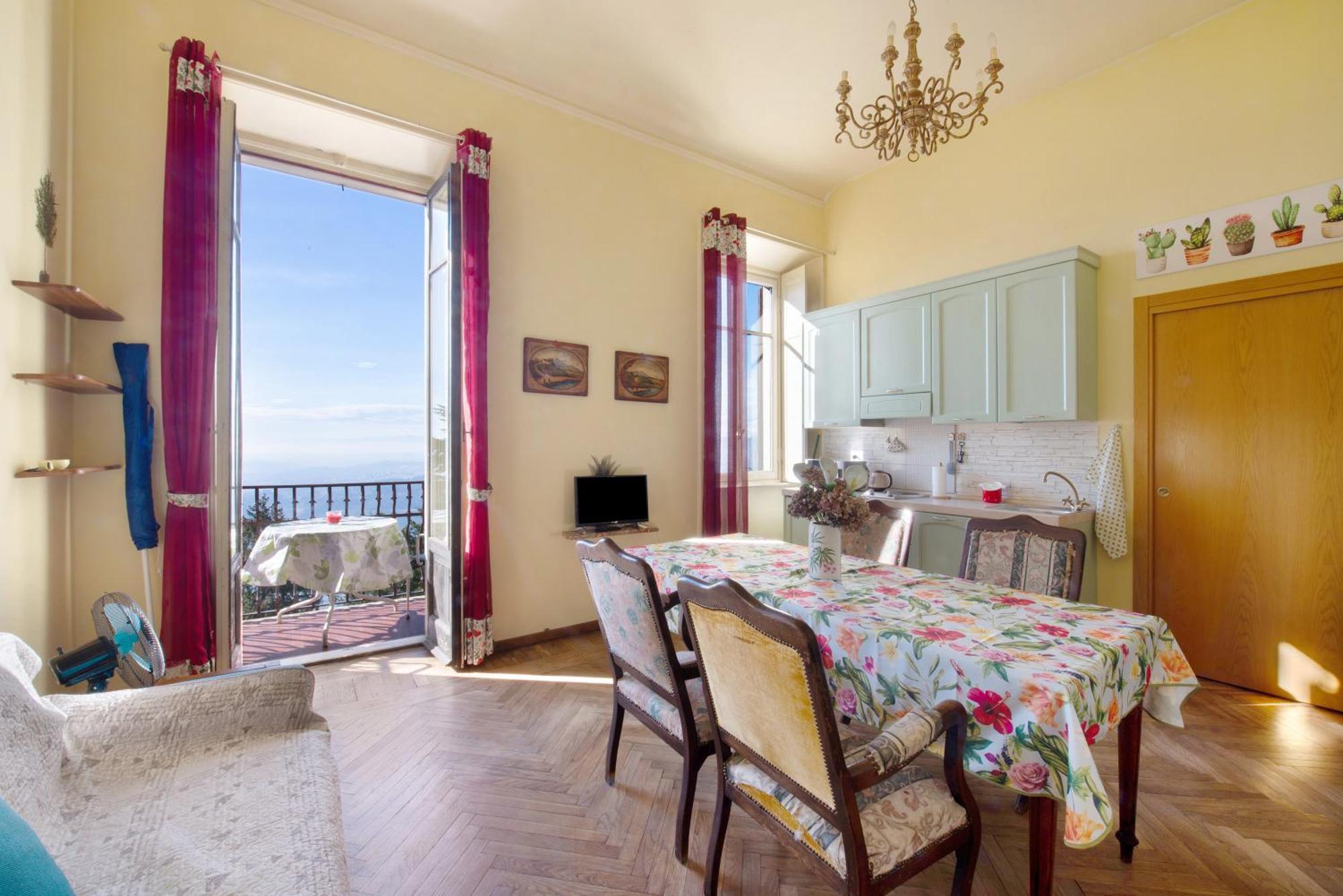 App Mughetto In Villa Marchello Brunate Luaran gambar