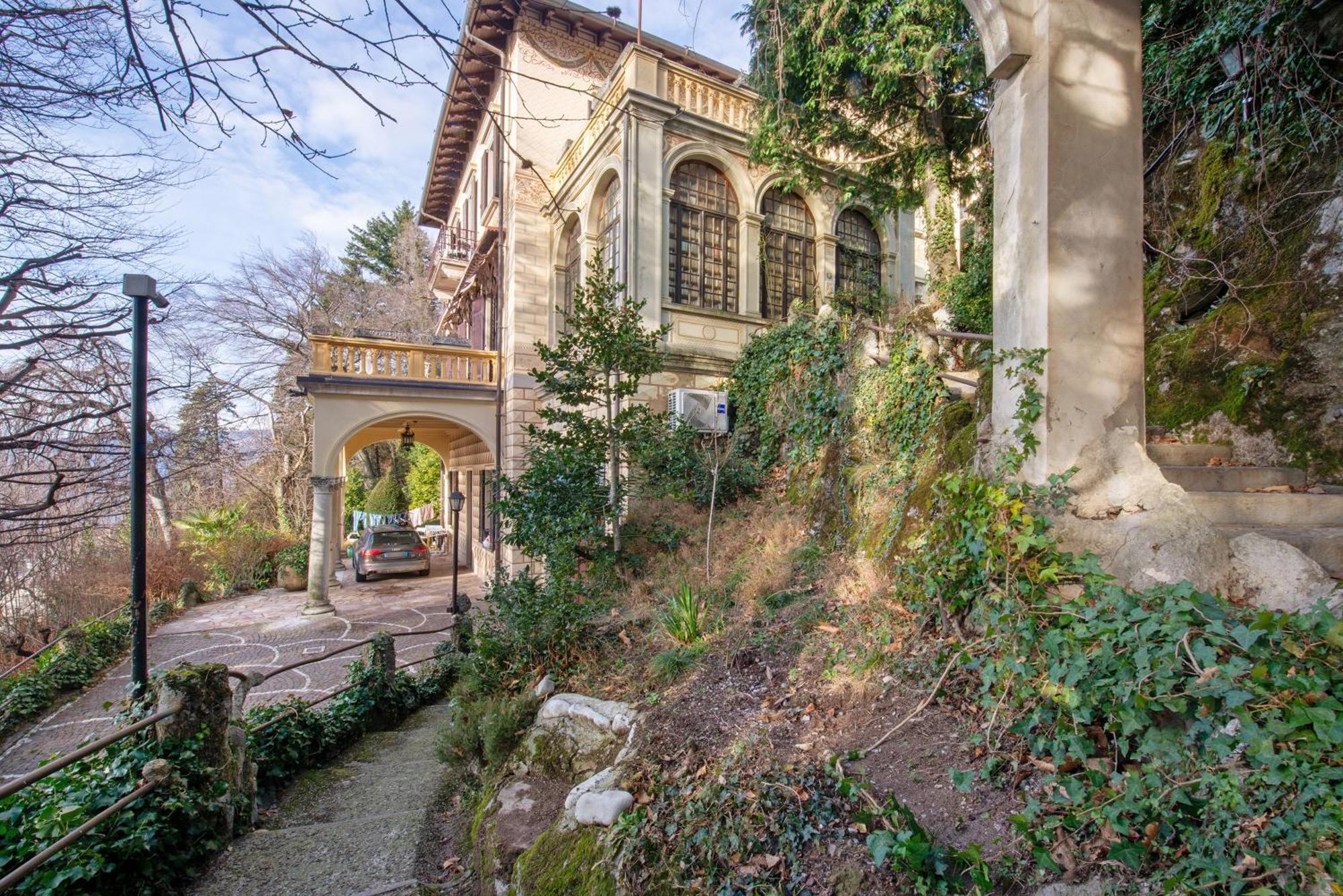 App Mughetto In Villa Marchello Brunate Luaran gambar